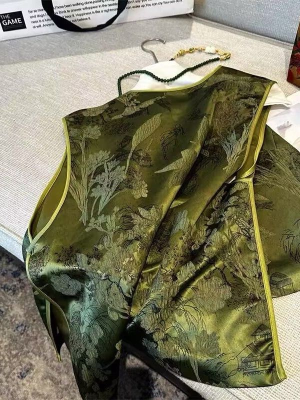 Rompi Wanita Ukuran Besar 300  - Embroidery Vest ulasan dan harga