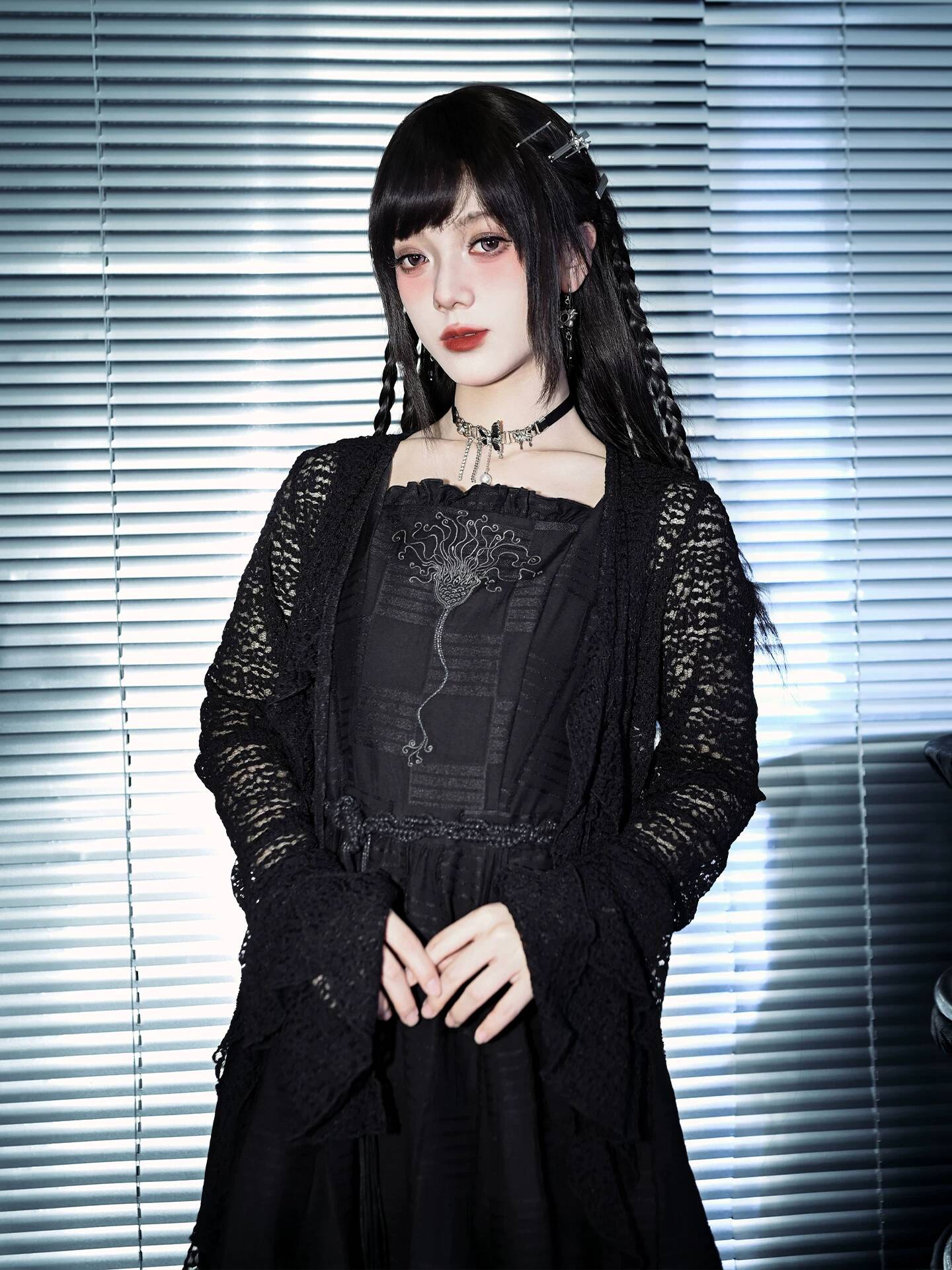 Gaun Bud Lapisan Ganda Hitam B - Embroidery Vest ulasan dan harga