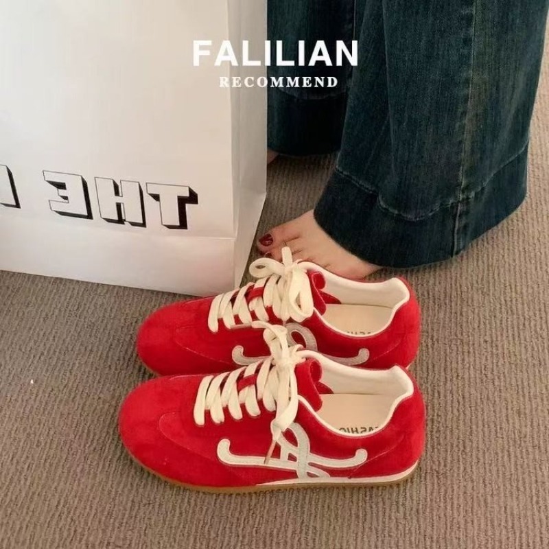 Sepatu Sneakers Wanita Vintage - Embroidery Lace ulasan dan harga
