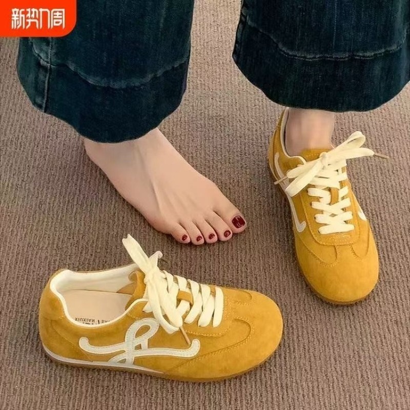 Sepatu Sneakers Wanita Vintage - Embroidery Lace ulasan dan harga