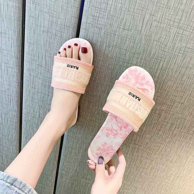 Sandal Wanita Model Flat Musim - Embroidery Letter ulasan dan harga