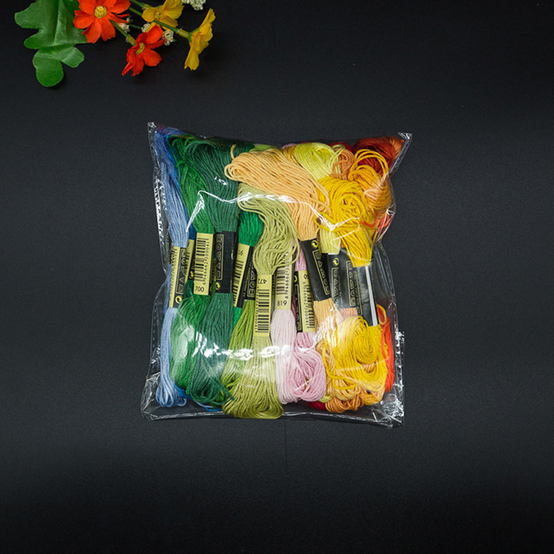 C 24/100/50 Benang Jahit Katun - Embroidery Garments ulasan dan harga